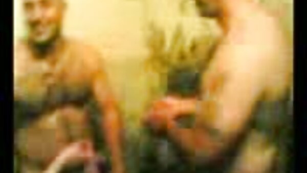 نوجوانان لزبین در حال فیلم سکسی دانلود تمسخر کردن یکدیگر با پیش بازی پرشور در یک ویدیوی داغ لزبین لزبین نوجوان